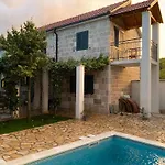 Villa Bilini Dvori - House With Swimming Pool